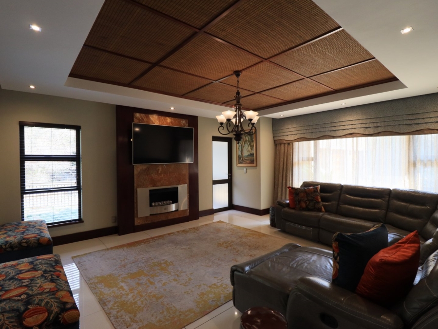 4 Bedroom Property for Sale in Oubos Estate Free State